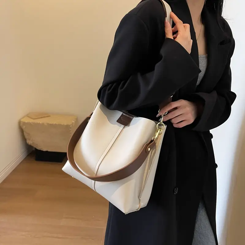 Women's Large Capacity Bucket Bag with Wide Strap - Image 8
