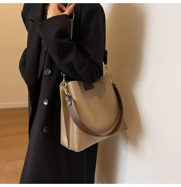 Women's Large Capacity Bucket Bag with Wide Strap — feature 28
