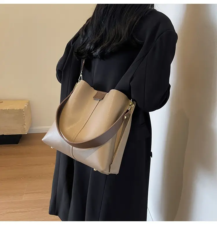 Women's Large Capacity Bucket Bag with Wide Strap — feature 36