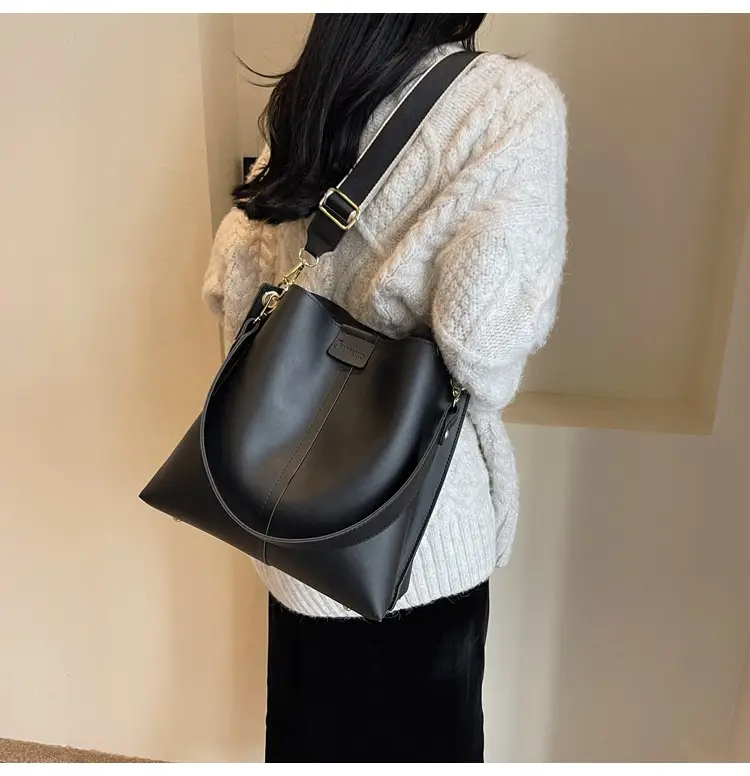 Women's Large Capacity Bucket Bag with Wide Strap — feature 45
