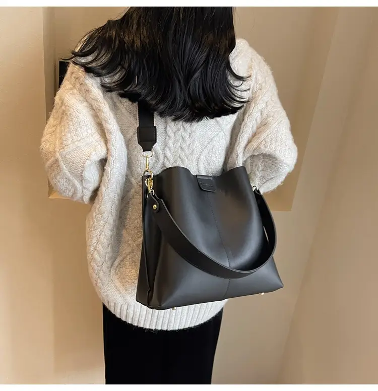 Women's Large Capacity Bucket Bag with Wide Strap — feature 47