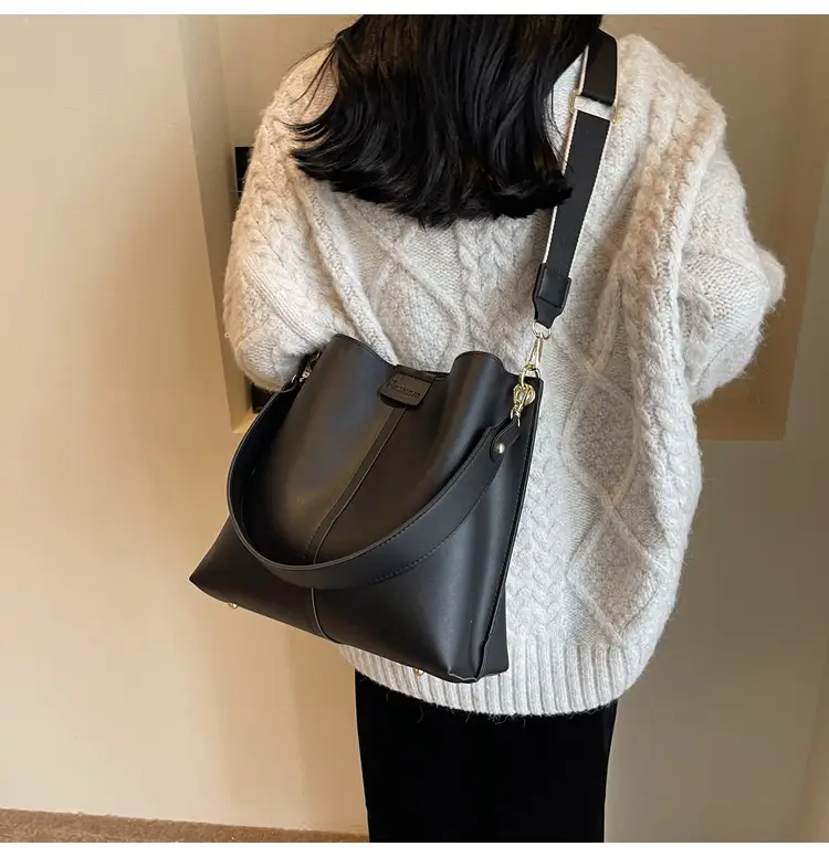 Women's Large Capacity Bucket Bag with Wide Strap — feature 49