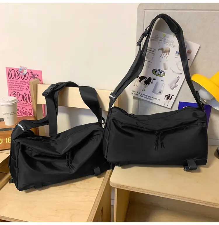 Japanese Large Capacity Messenger Bag for Men — feature 40