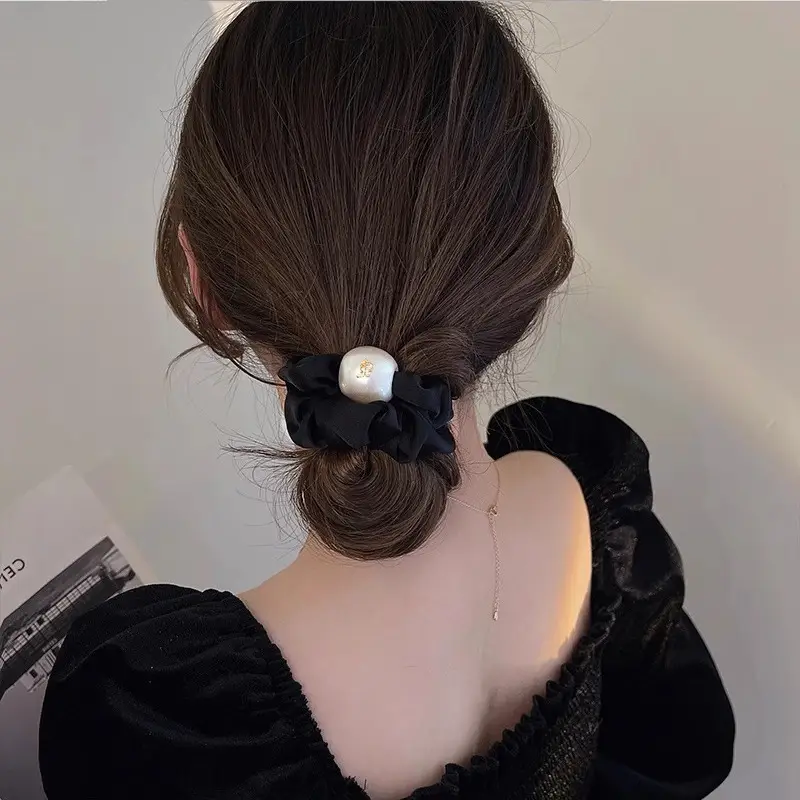 Black Pearl Hair Scrunchies for Girls Korean Style - Image 3