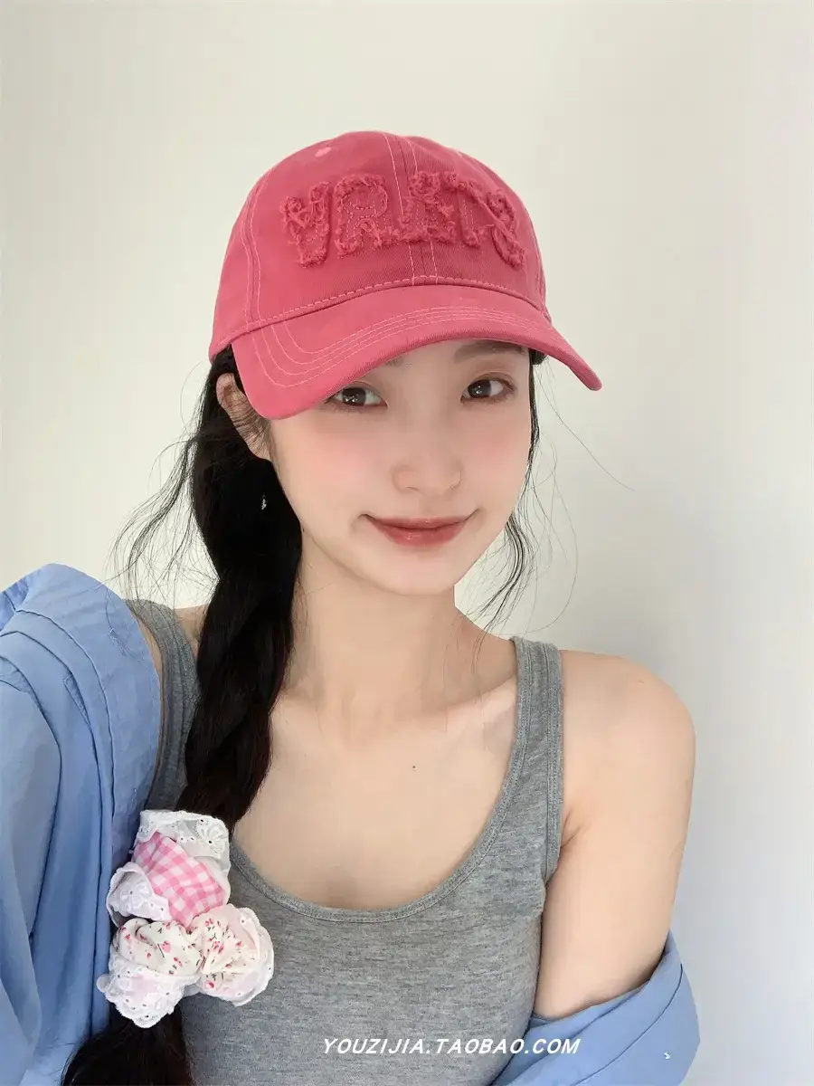 White Embroidered Baseball Cap for Women Spring Summer Wear — feature 5
