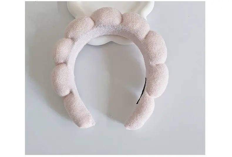 White Cloud Soft Headband with Sponge Twist Design — feature 14