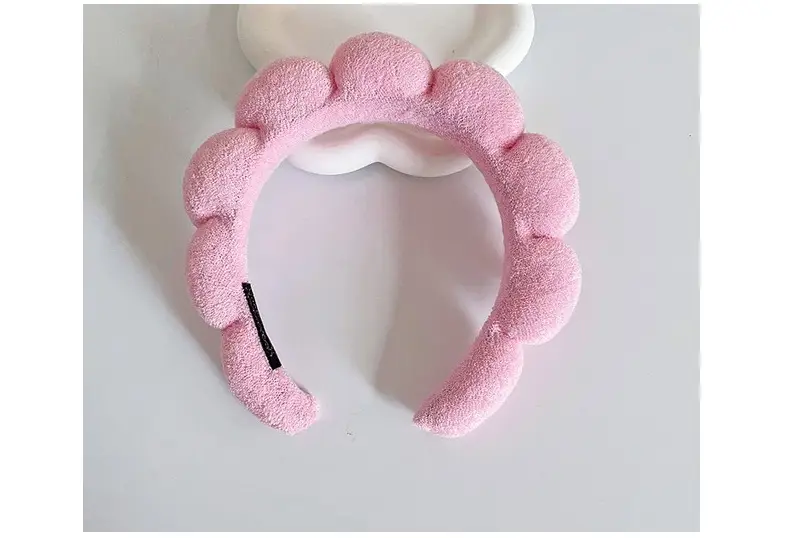 White Cloud Soft Headband with Sponge Twist Design — feature 16
