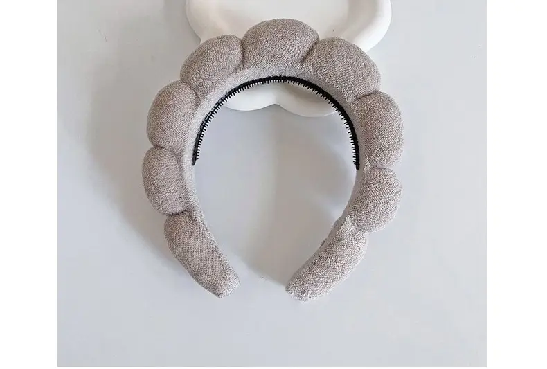White Cloud Soft Headband with Sponge Twist Design — feature 21