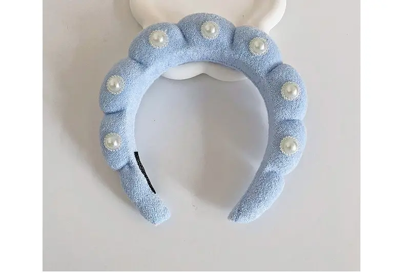 White Cloud Soft Headband with Sponge Twist Design — feature 37