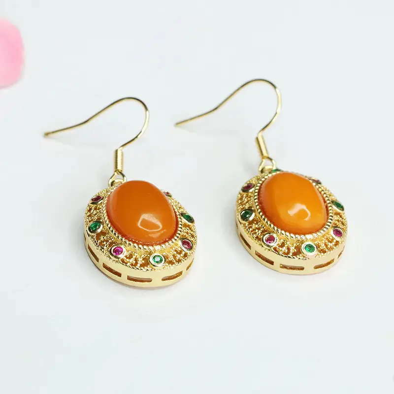 Guan Yu Amber Earrings Full of Honey Wax — feature 4