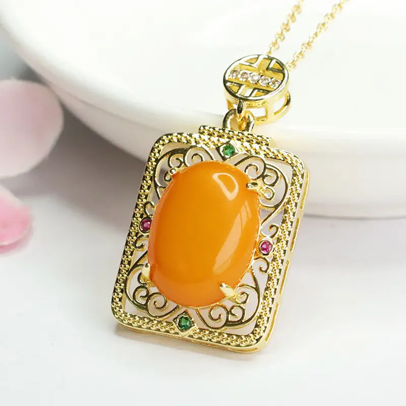 Natural Amber Pendant Necklace Gold Plated - Image 3