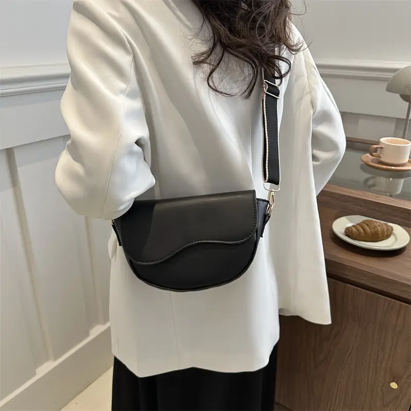 Women's Korean Style Saddle Bag with Wide Strap - Image 6