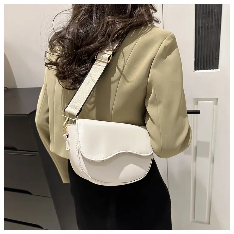 Women's Korean Style Saddle Bag with Wide Strap — feature 23