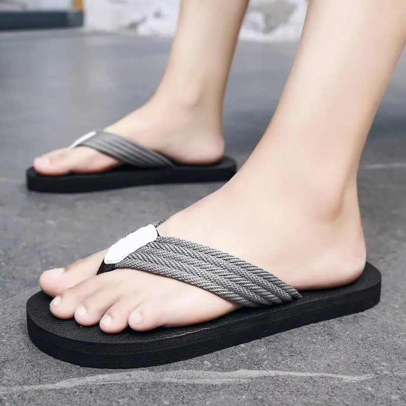 2023 Summer new slippers men's foreign trade plus size flip flops men's beach shoes 45 trendy outdoor flip-flops