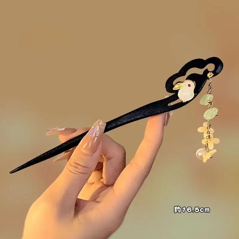 New Chinese Style Tassel Hairpin with Hanfu Design — feature 3
