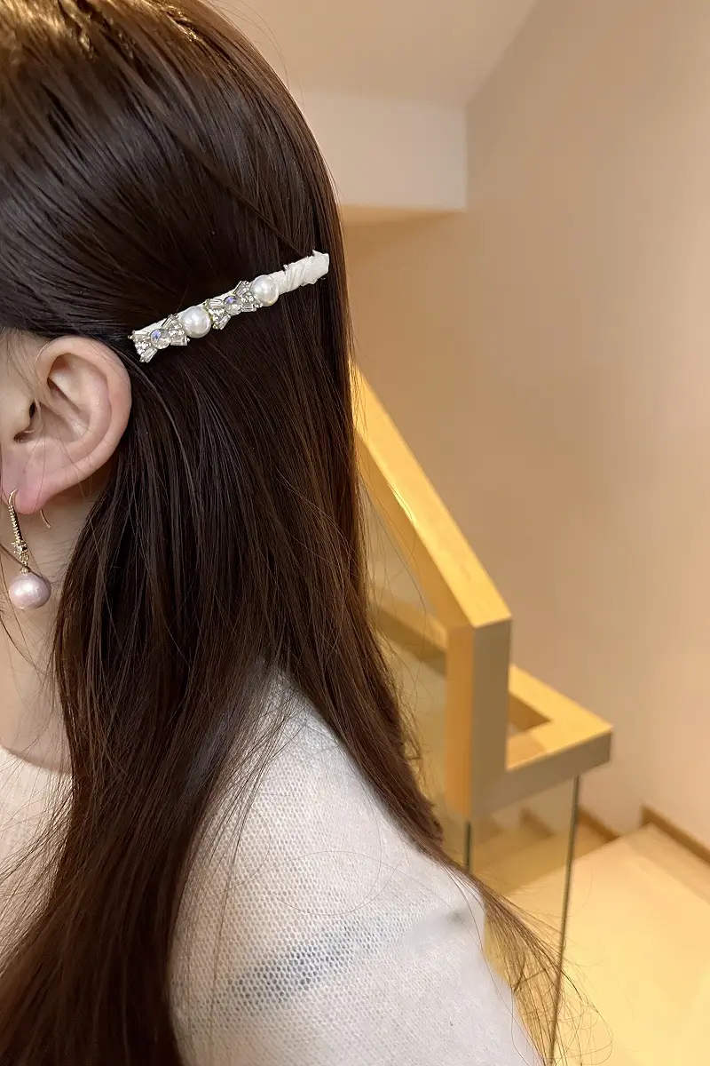 South Korea Flash Diamond Crystal Side Hairpin Pearl Clip — feature 6