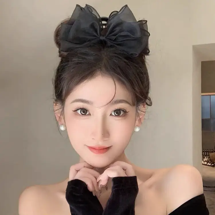 Black Mesh Large Bowknot Hairpin for Women - Image 4