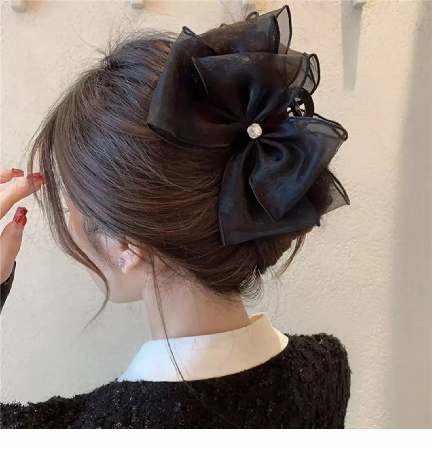 Black Mesh Large Bowknot Hairpin for Women — feature 3