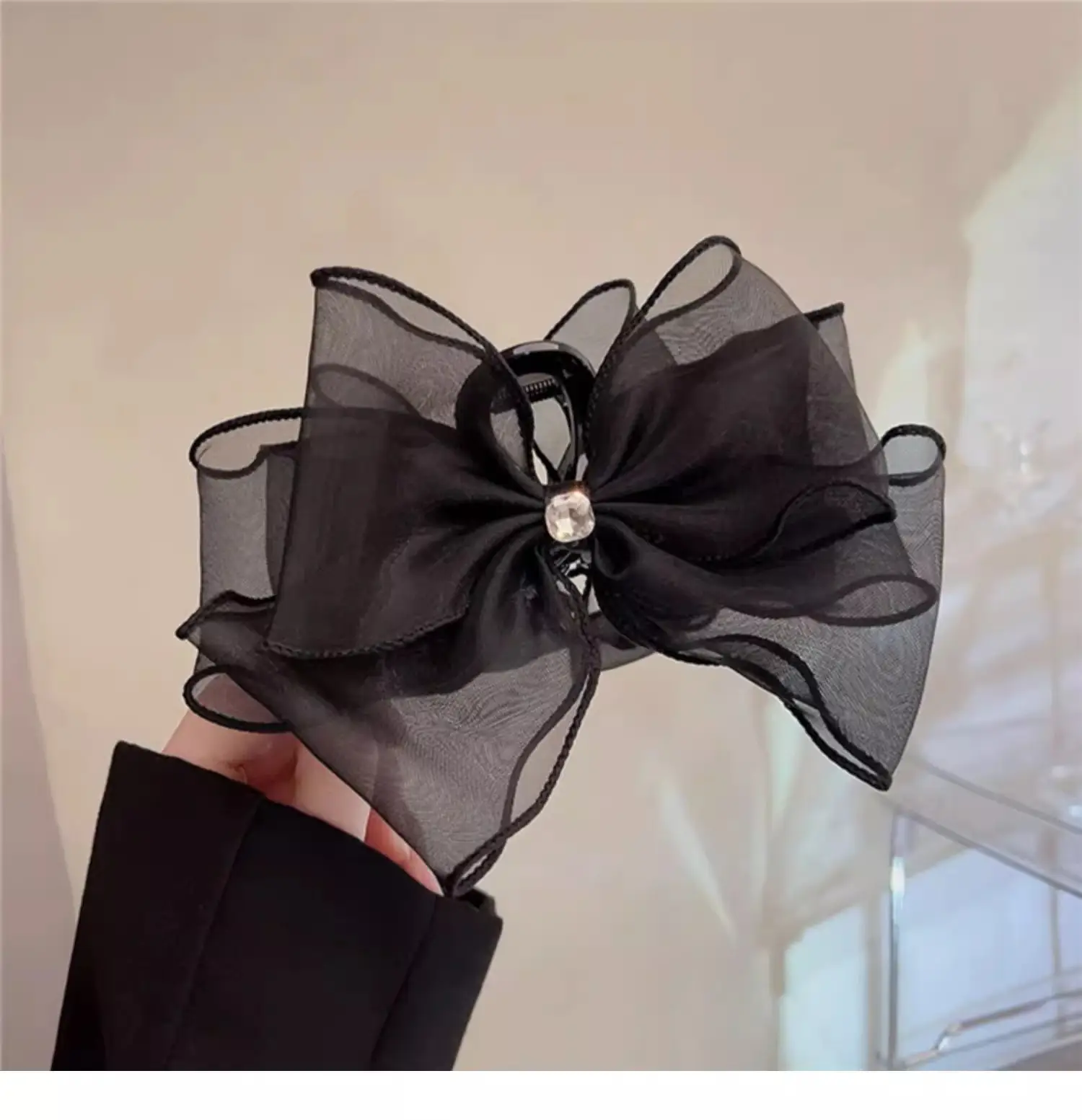 Black Mesh Large Bowknot Hairpin for Women — feature 4