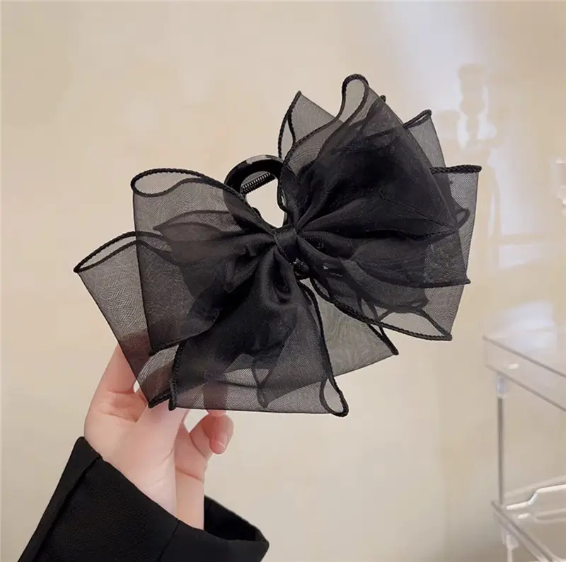 Black Mesh Large Bowknot Hairpin for Women - Image 2
