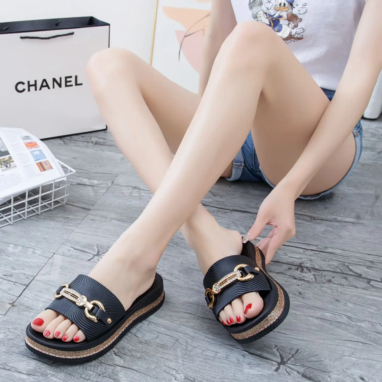 Women's Beige Gold Chain Platform Sandals Summer — feature 2