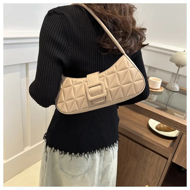 Black Quilted Shoulder Bag for Women 2024 Spring New — feature 11