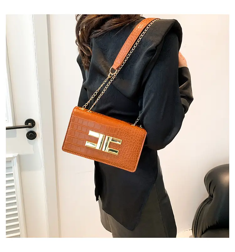 Crocodile Pattern Women's 2024 Spring Shoulder Bag — feature 25