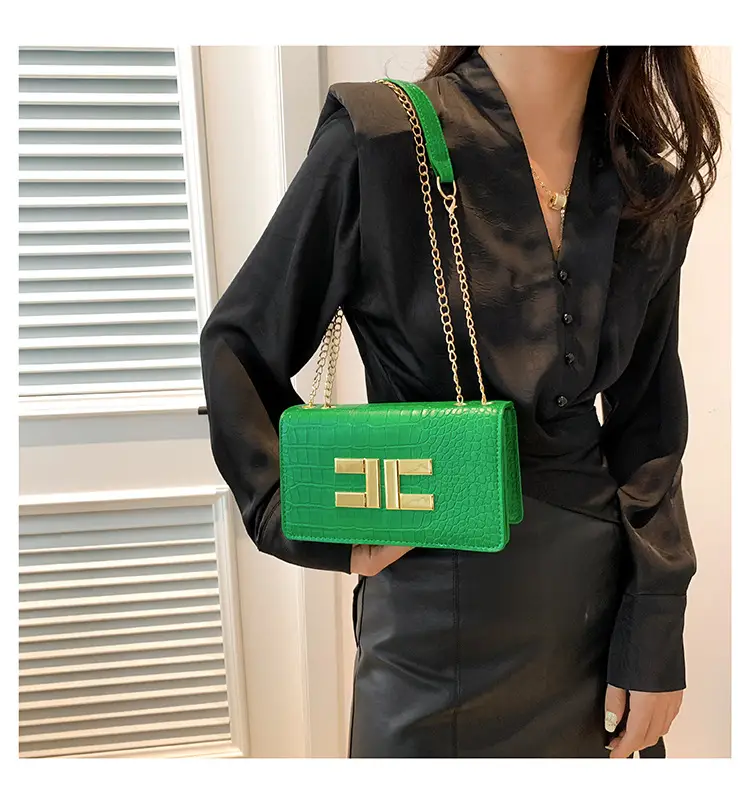 Crocodile Pattern Women's 2024 Spring Shoulder Bag — feature 28