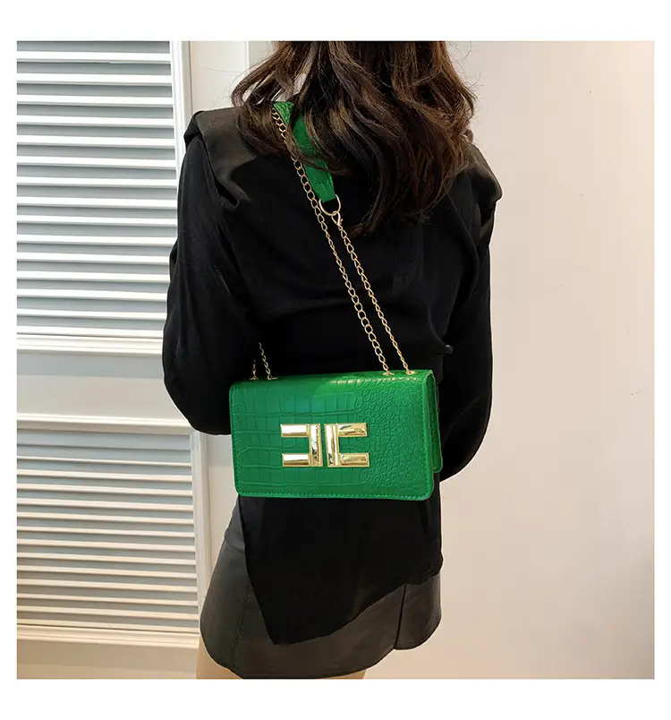 Crocodile Pattern Women's 2024 Spring Shoulder Bag — feature 30