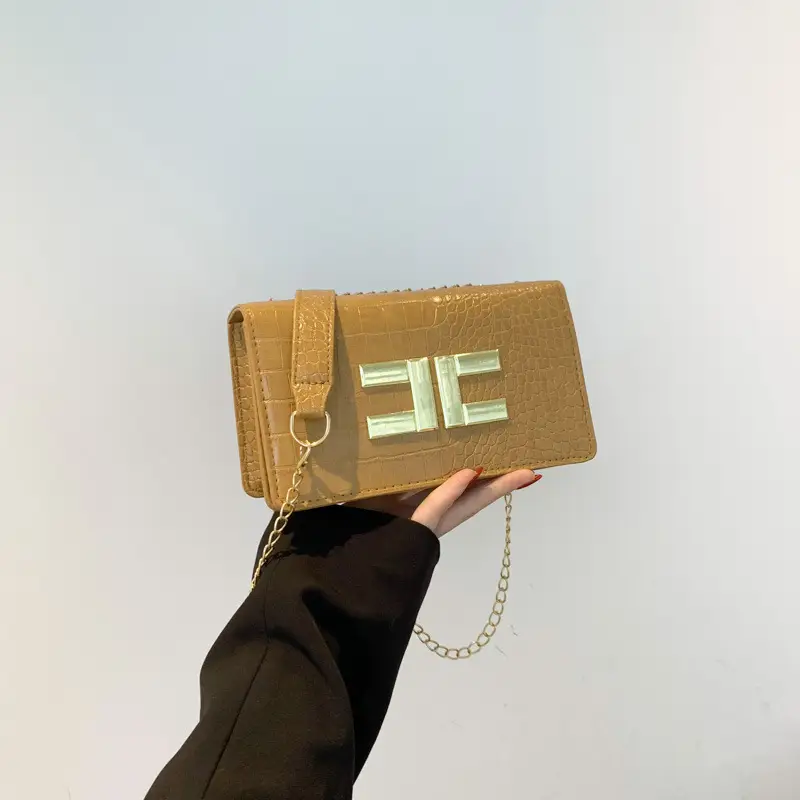 Crocodile Pattern Women's 2024 Spring Shoulder Bag - Image 3