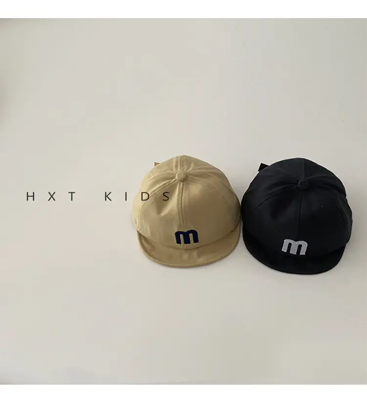 Children's M Letter Brim Cap Beige Black — feature 6