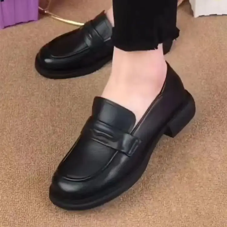 Women's Black Slip-On Loafers British Style 2024 — feature 1