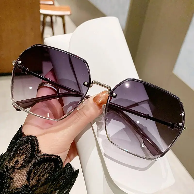 Women UV400 Large Frame Sunglasses Summer - Image 6