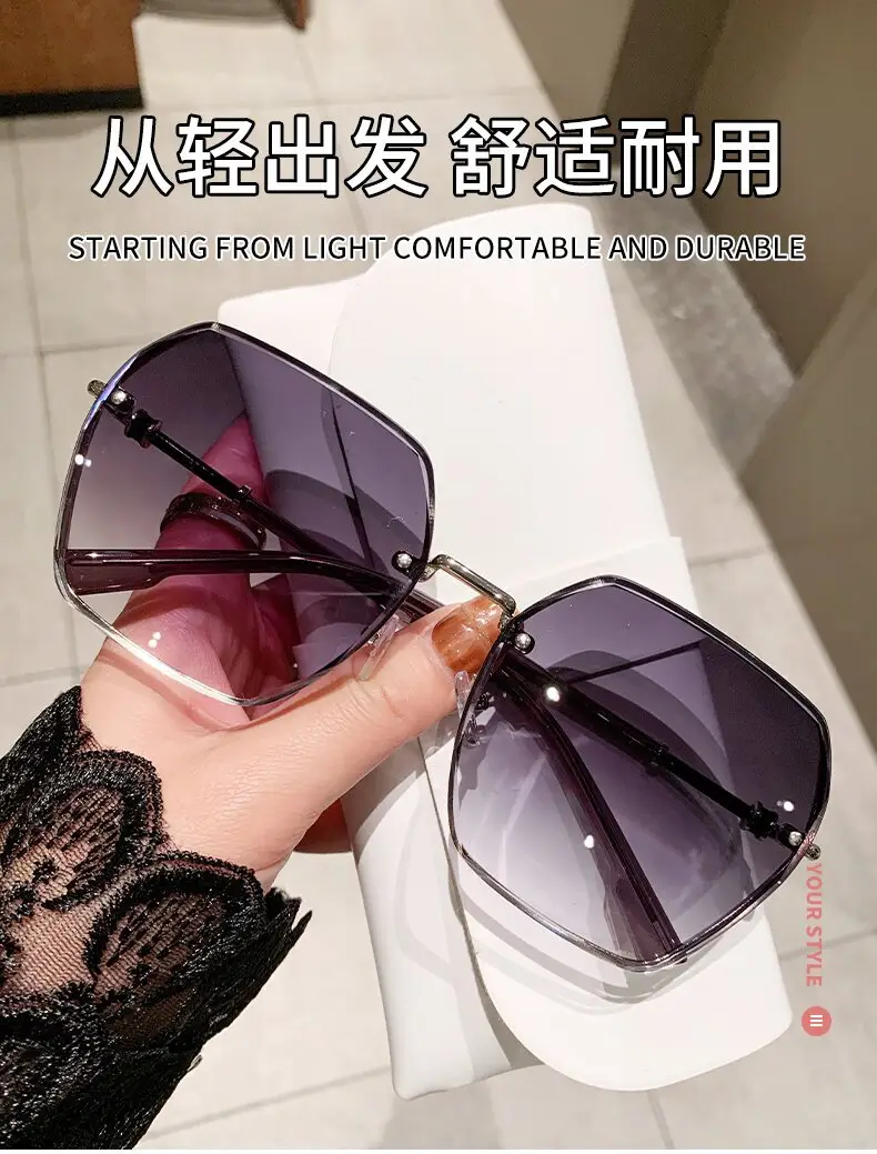 Women UV400 Large Frame Sunglasses Summer β feature 1