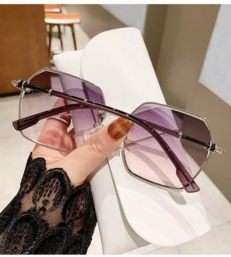Women UV400 Large Frame Sunglasses Summer β feature 12