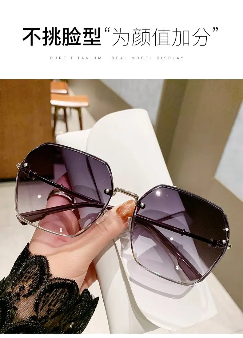 Women UV400 Large Frame Sunglasses Summer β feature 2