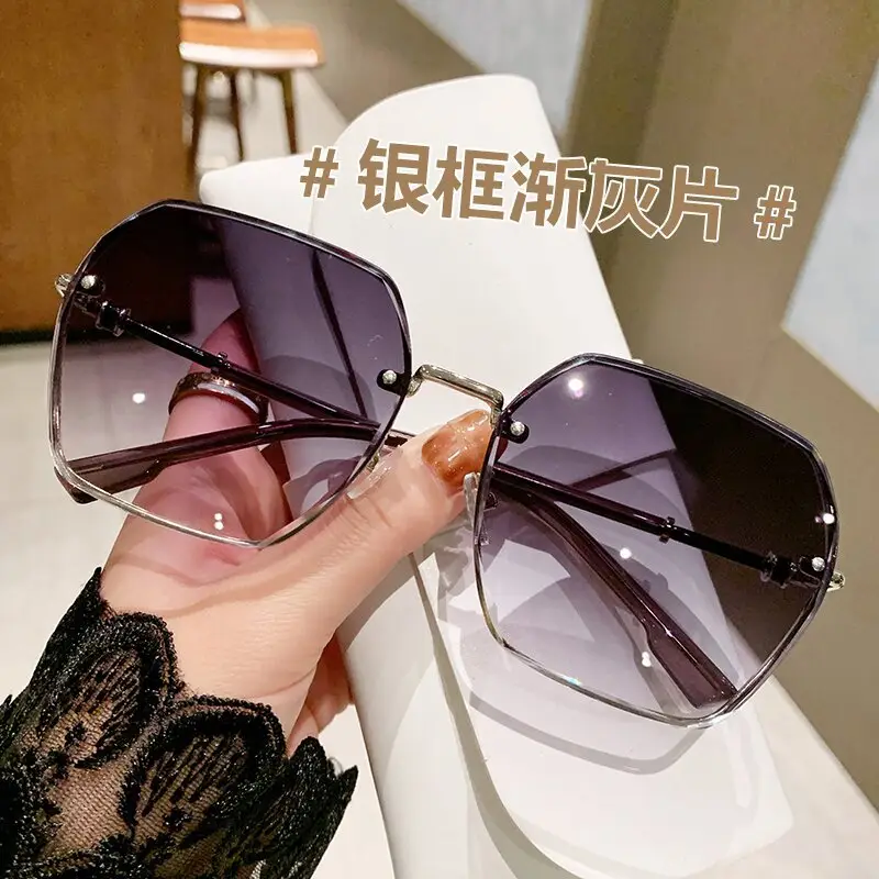 Women UV400 Large Frame Sunglasses Summer
