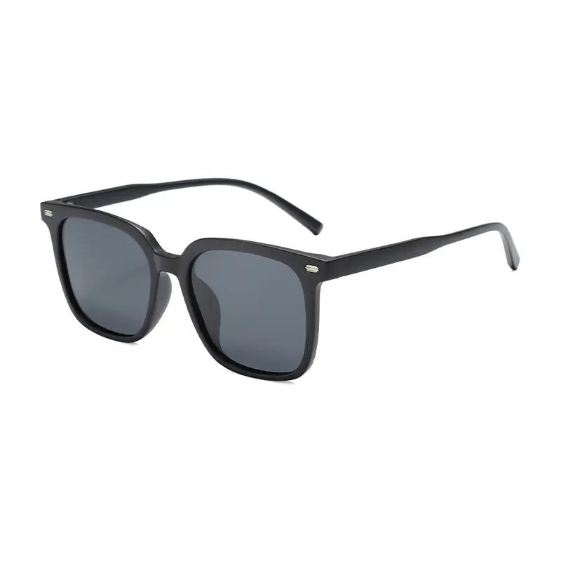 Black Polarized Women Sun Glasses UV400 - Image 2