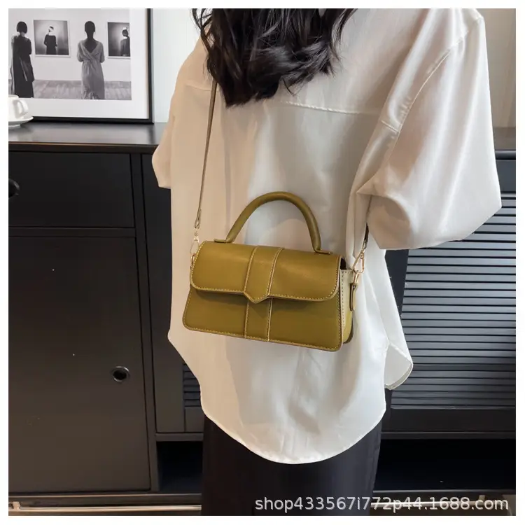 Women Retro Shoulder Messenger Bag Olive Green 2023 — feature 13