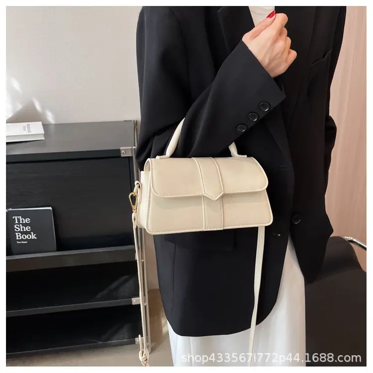 Women Retro Shoulder Messenger Bag Olive Green 2023 — feature 26