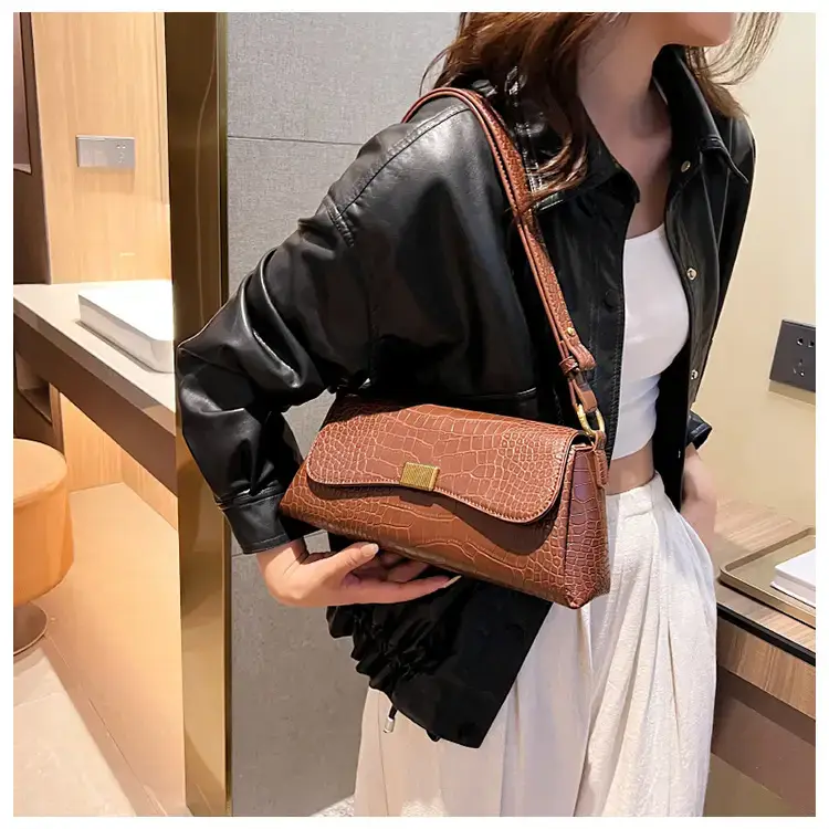 Brown Croc Leather Shoulder Bag for Women 2024 — feature 19