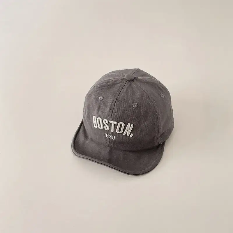 Green Peaked Cap for Boys & Girls Summer Sun Hat