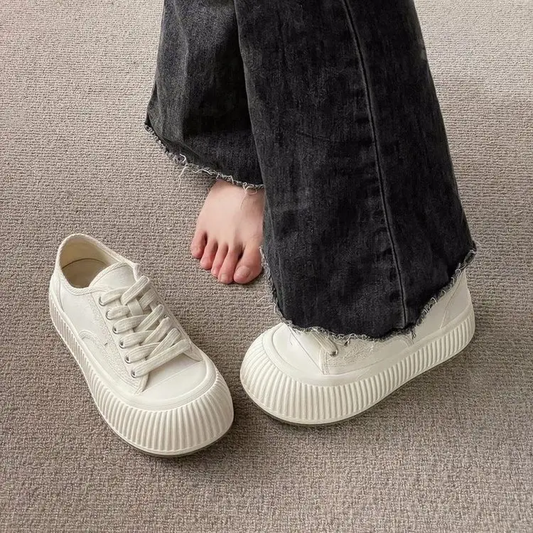 Chanel style low-top canvas shoes for women 2024 spring new lace-up round toe thick bottom comfortable all-match single-layer shoes fashion shoes — feature 8