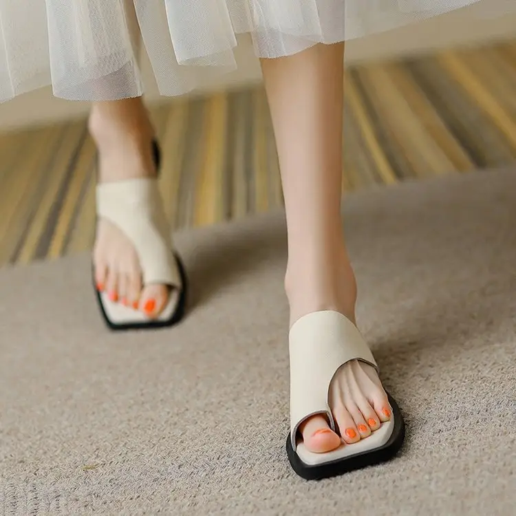 Women's White French Style Beach Slippers 2024 — feature 3
