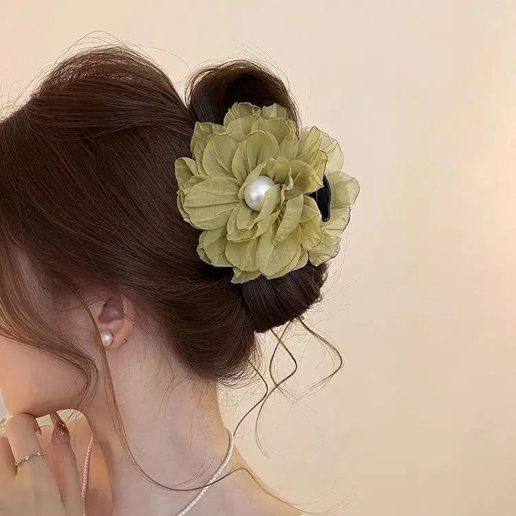 Gray Rose Hairpin for Women, 9CM Size, Durable Clip - Image 9
