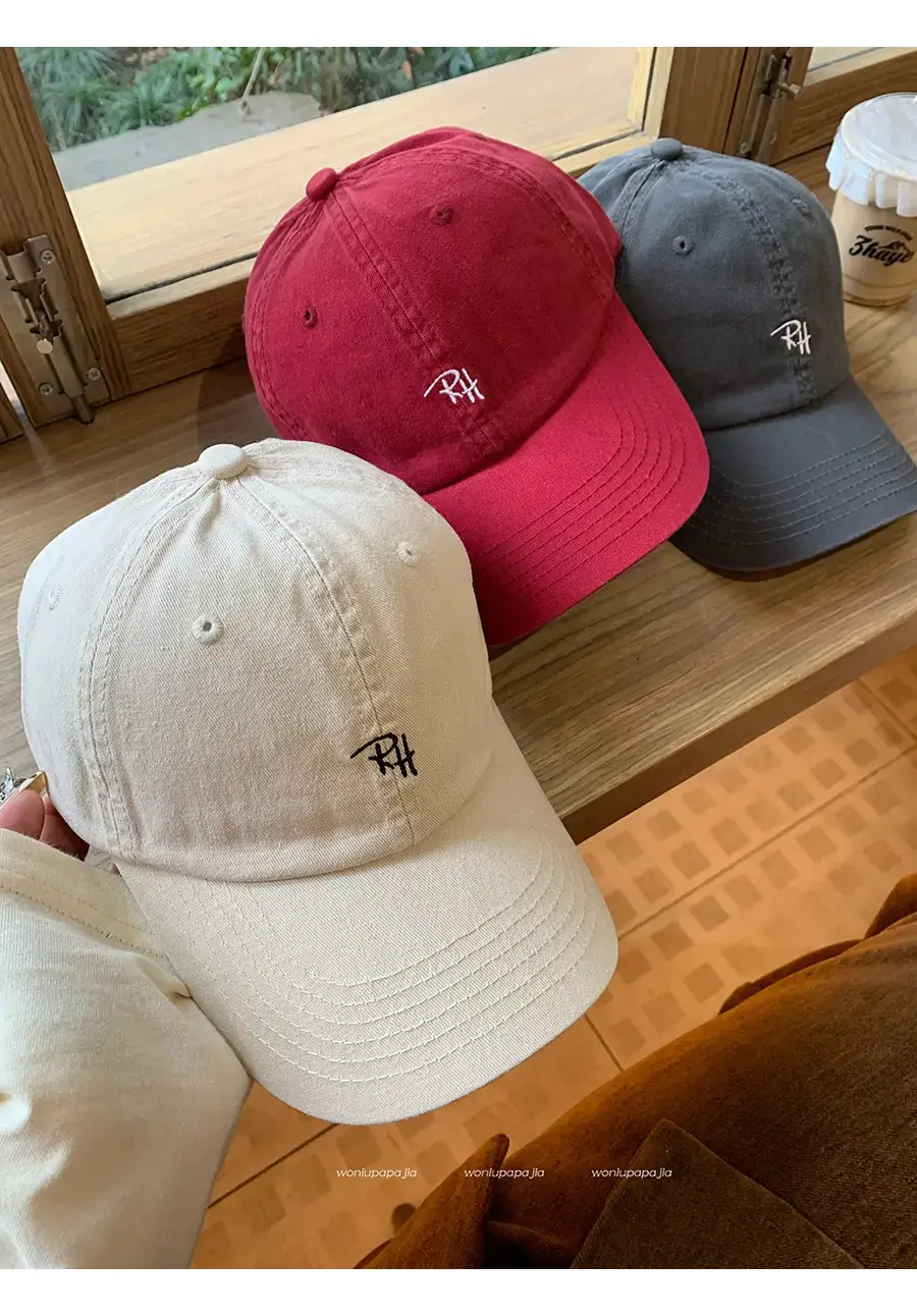 Japanese Style Red Baseball Cap for Women Spring Summer — feature 1