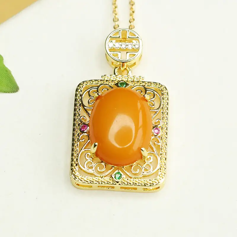 Aiyu Natural Amber Pendant Necklace Gold Plated — feature 9