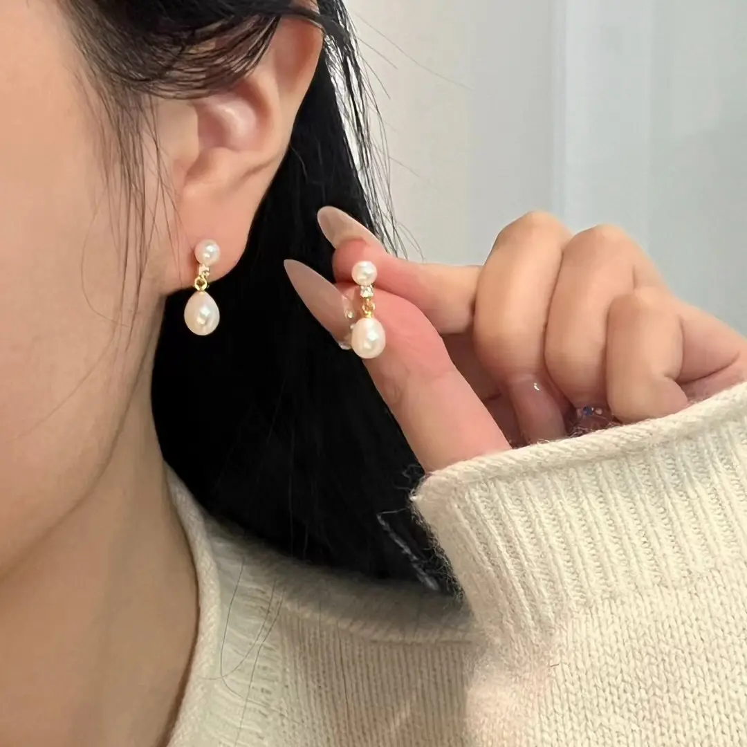 Natural Freshwater Pearl Earrings Classic Simple Joker Silver Pin Earrings - Image 4