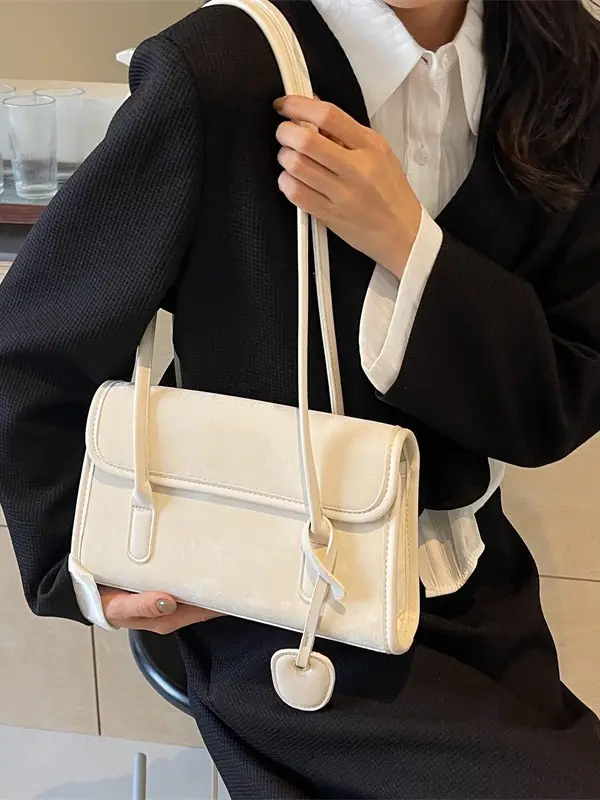 Women's White Leather Shoulder Bag 2024 New Arrival - Image 8
