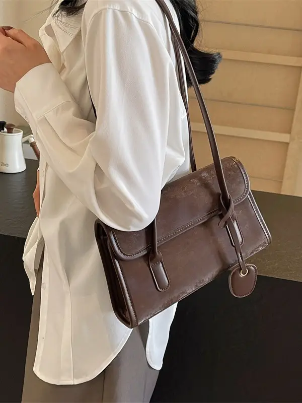 Women's White Leather Shoulder Bag 2024 New Arrival - Image 9